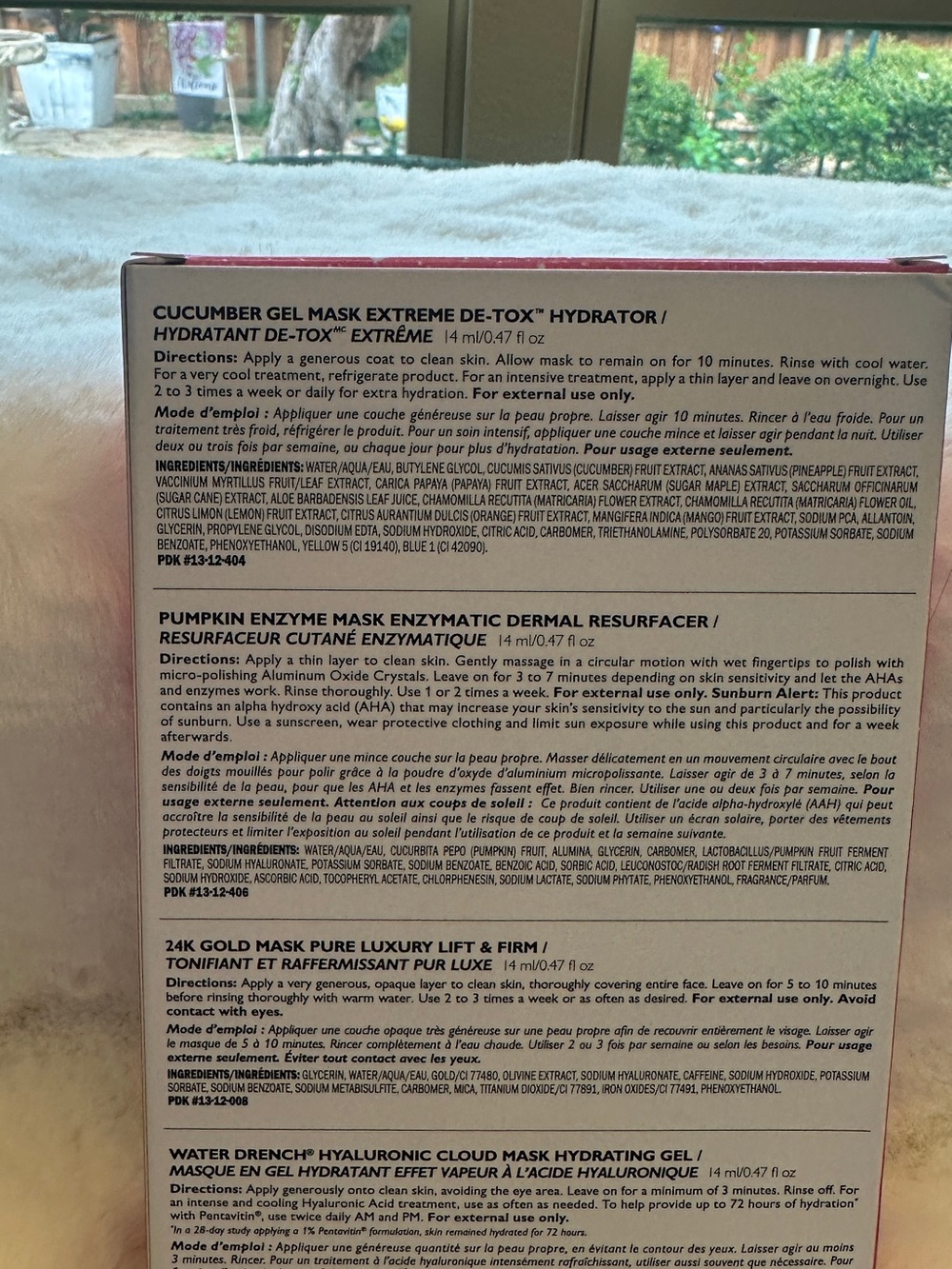 Peter Thomas Roth Mini Mask Multiverse - Boxed 4-Piece Mask Kit - Picture 3 of 3